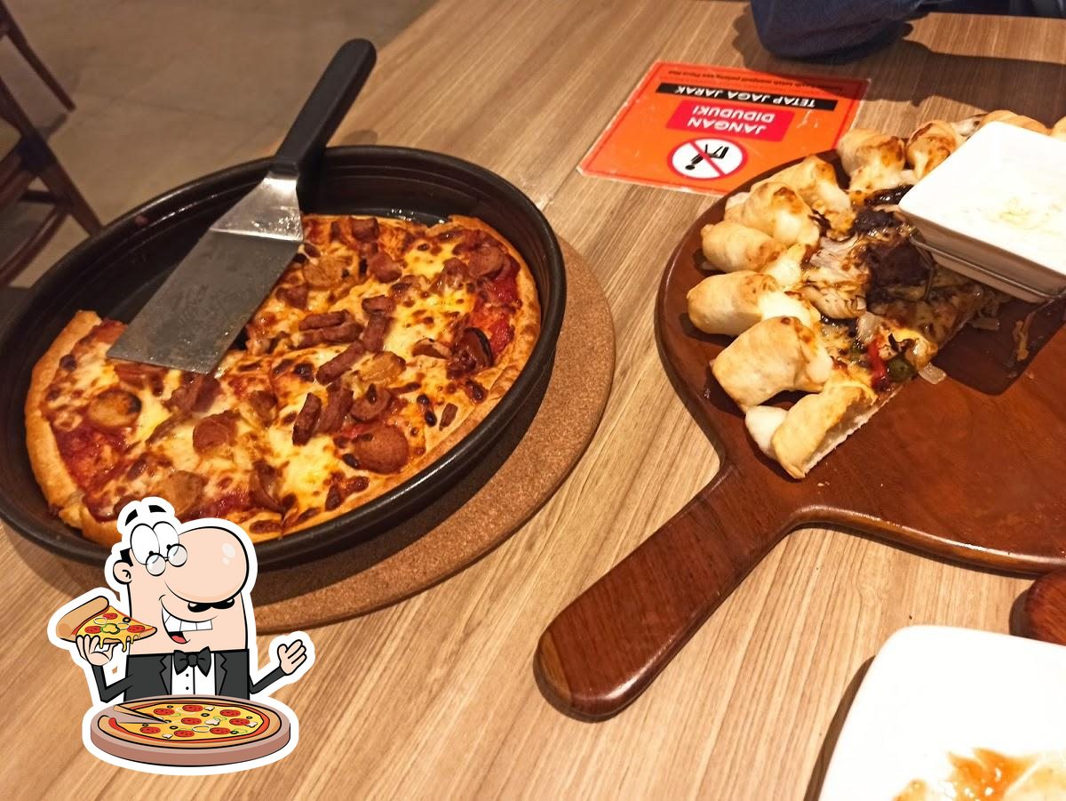 Pizza Hut Cilacap: Santap Nikmat di Jantung Kota dengan Rasa yang Menggoda